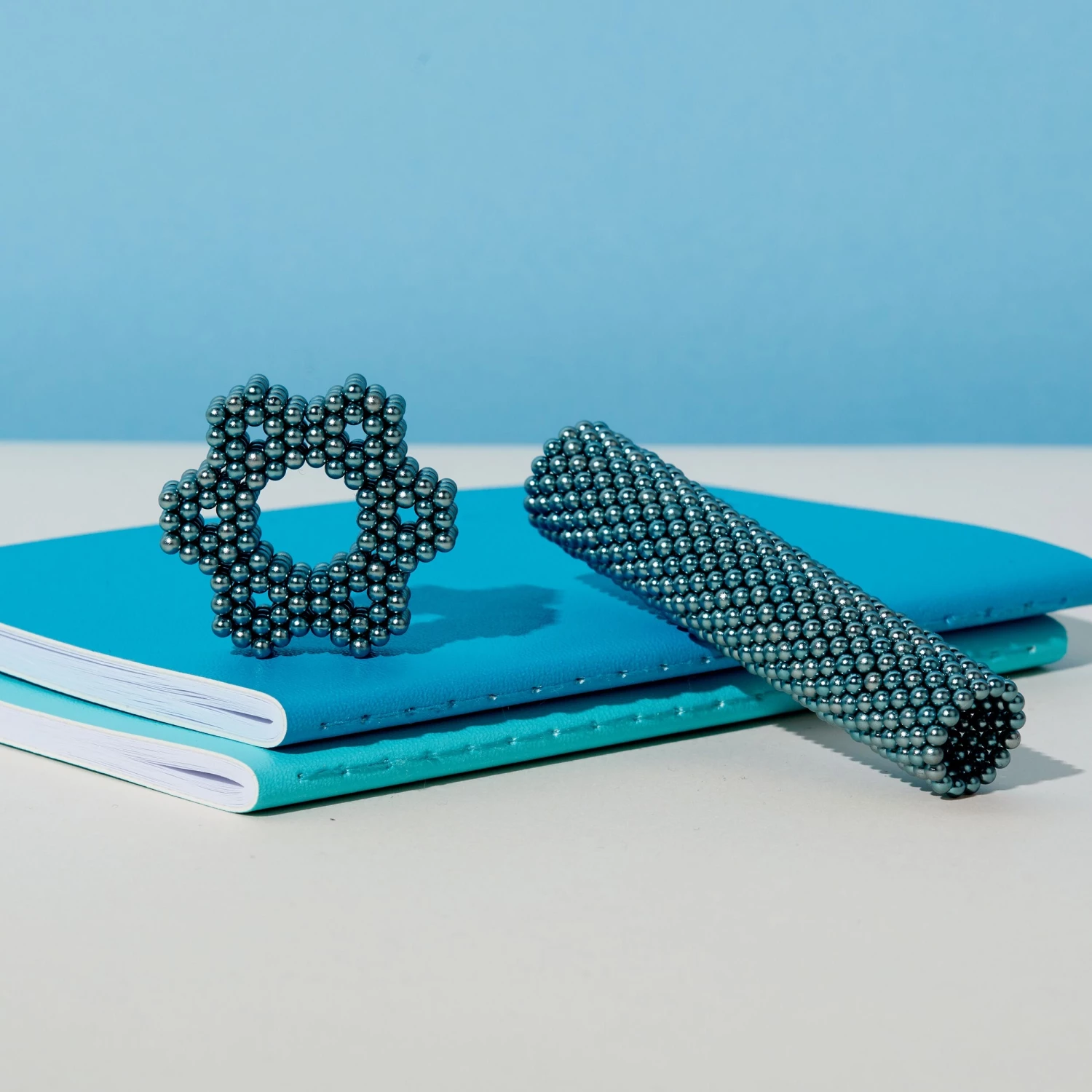 "Speks" - Neo Magnetic Balls - Moonstone 4 "Speks" - Neo Magnetic Balls - Moonstone - Image 2